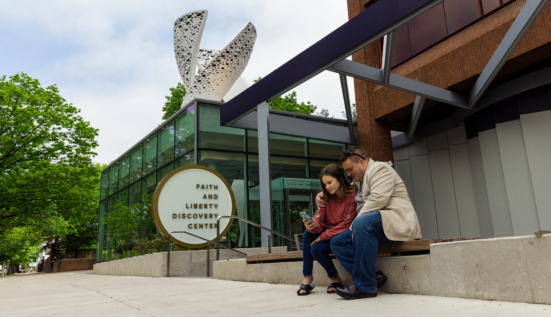 Free Museum Days Faith and Liberty Discovery Center Philly Holiday